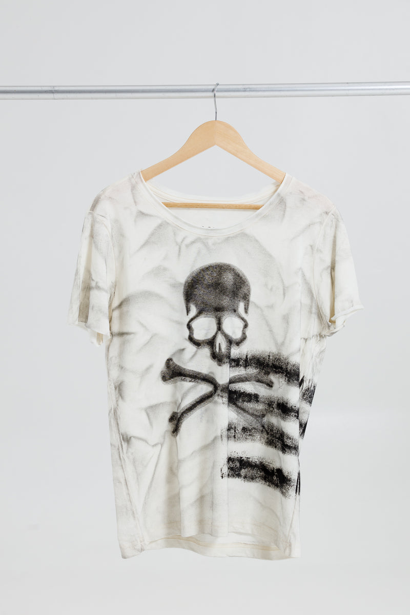 Camiseta Branca Skull Bones